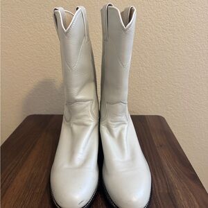 Justin Boots Cream Leather Cowboy Boots